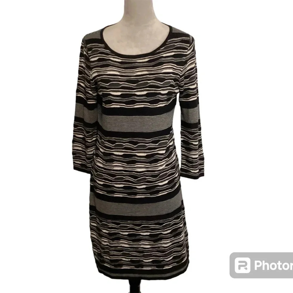Saks Fifth Dress Sweater Classic Professional Office Luxury 3D Knit Womens SZ M